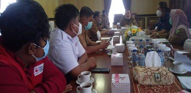 PMI Natuna menggelar rapat pertama sejak terbentuknya kepengurusan di bawah kepemimpinan Wakil Bupati Natuna
